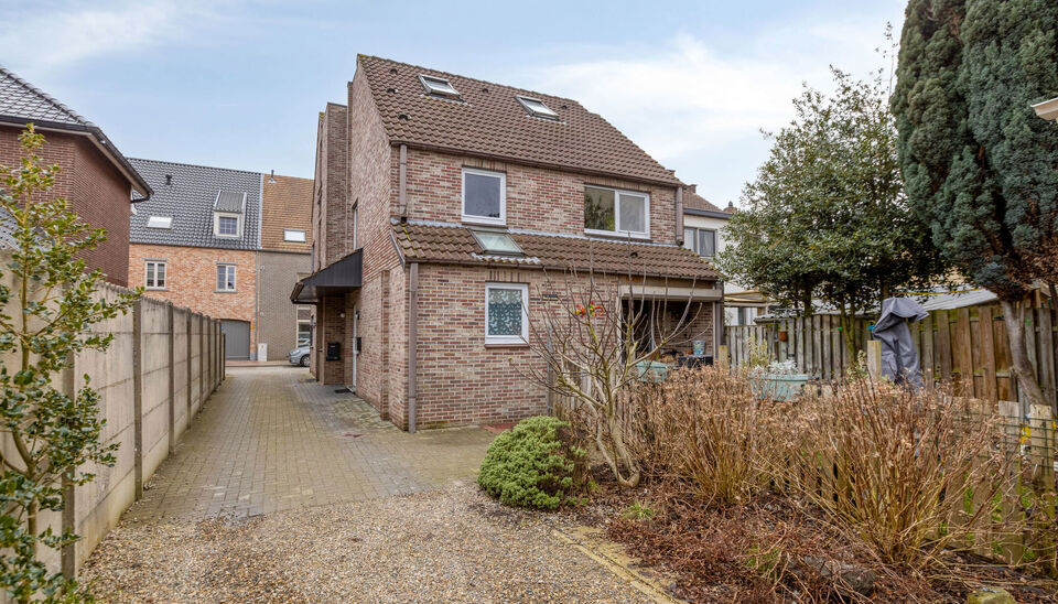 Appartementsgebouw te koop in Bree