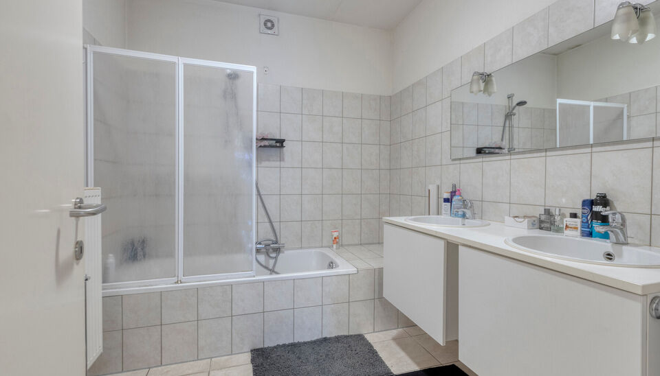 Appartementsgebouw te koop in Bree