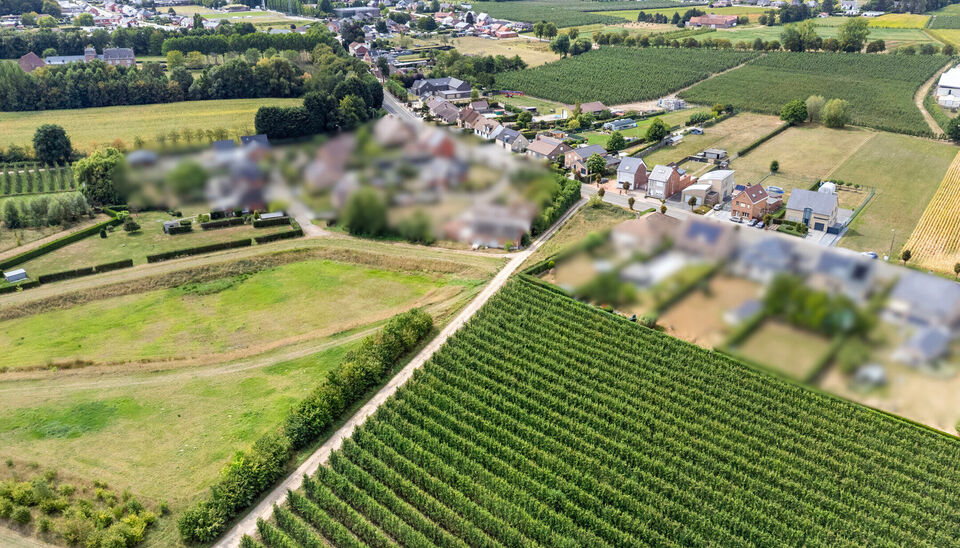 Bouwgrond te koop in Nieuwerkerken