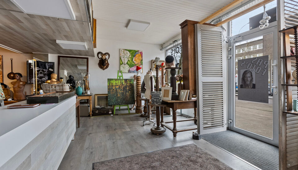 Gebouw voor gemengd gebruik te koop in Genk